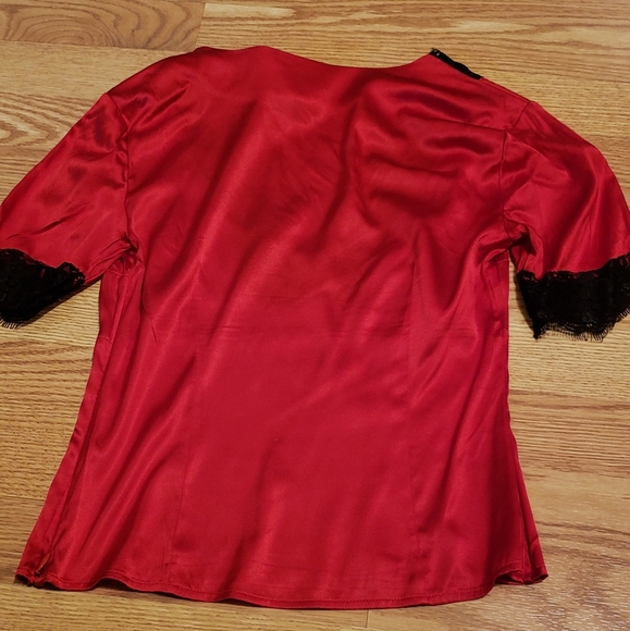 Victoria's Secret Top - Picture 2 of 3